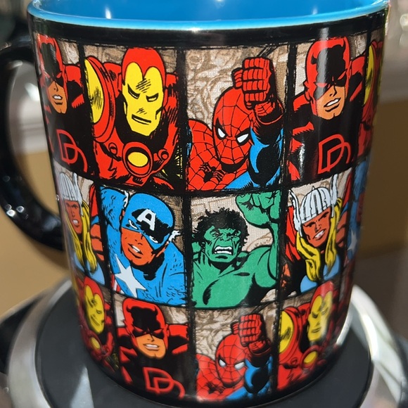 MARVEL HEROES MUG (NEW with TAG)
20 oz - Picture 1 of 16